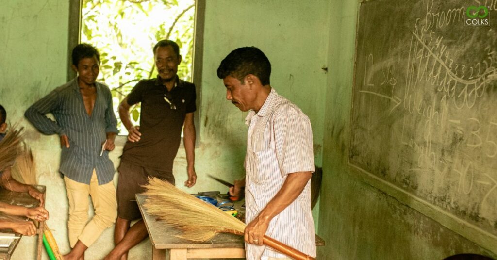 value-addition-training-by-COLKS-on-Meghalaya-broomstick